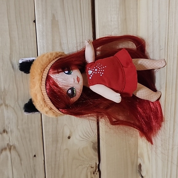 Other - Na Na Na Foxy Roxy Surprise Doll 8in Series 1